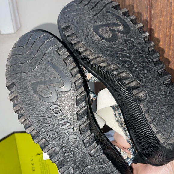 Bernie Mev wedges - Picture 6 of 6